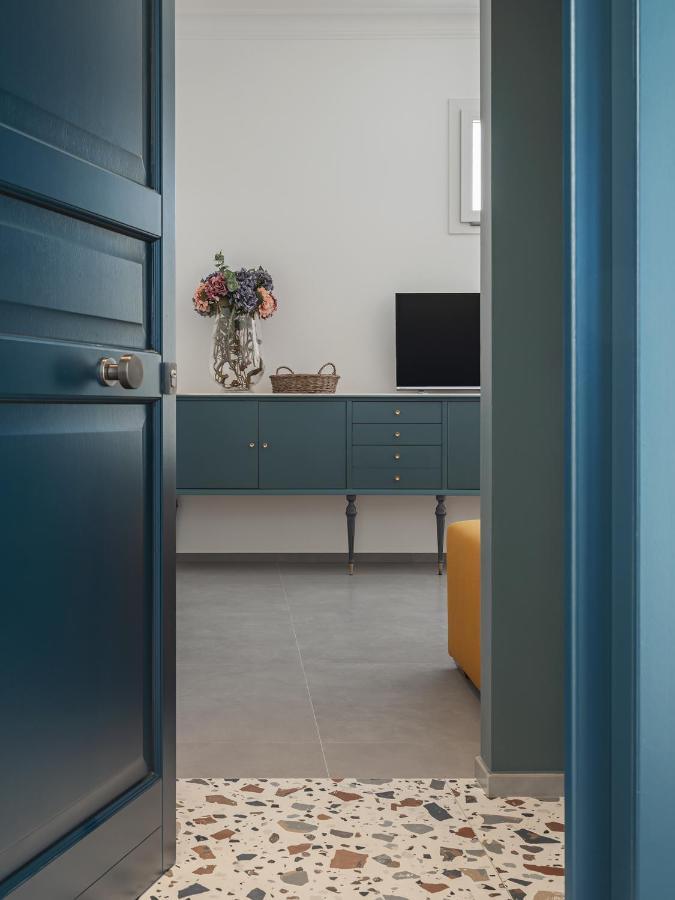 Living U Homesuites Lecce Extérieur photo