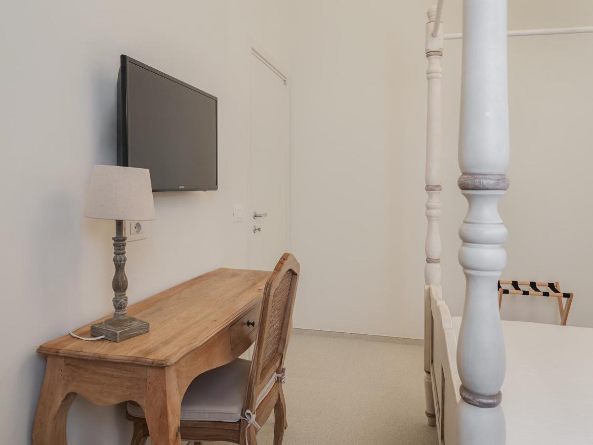 Living U Homesuites Lecce Extérieur photo